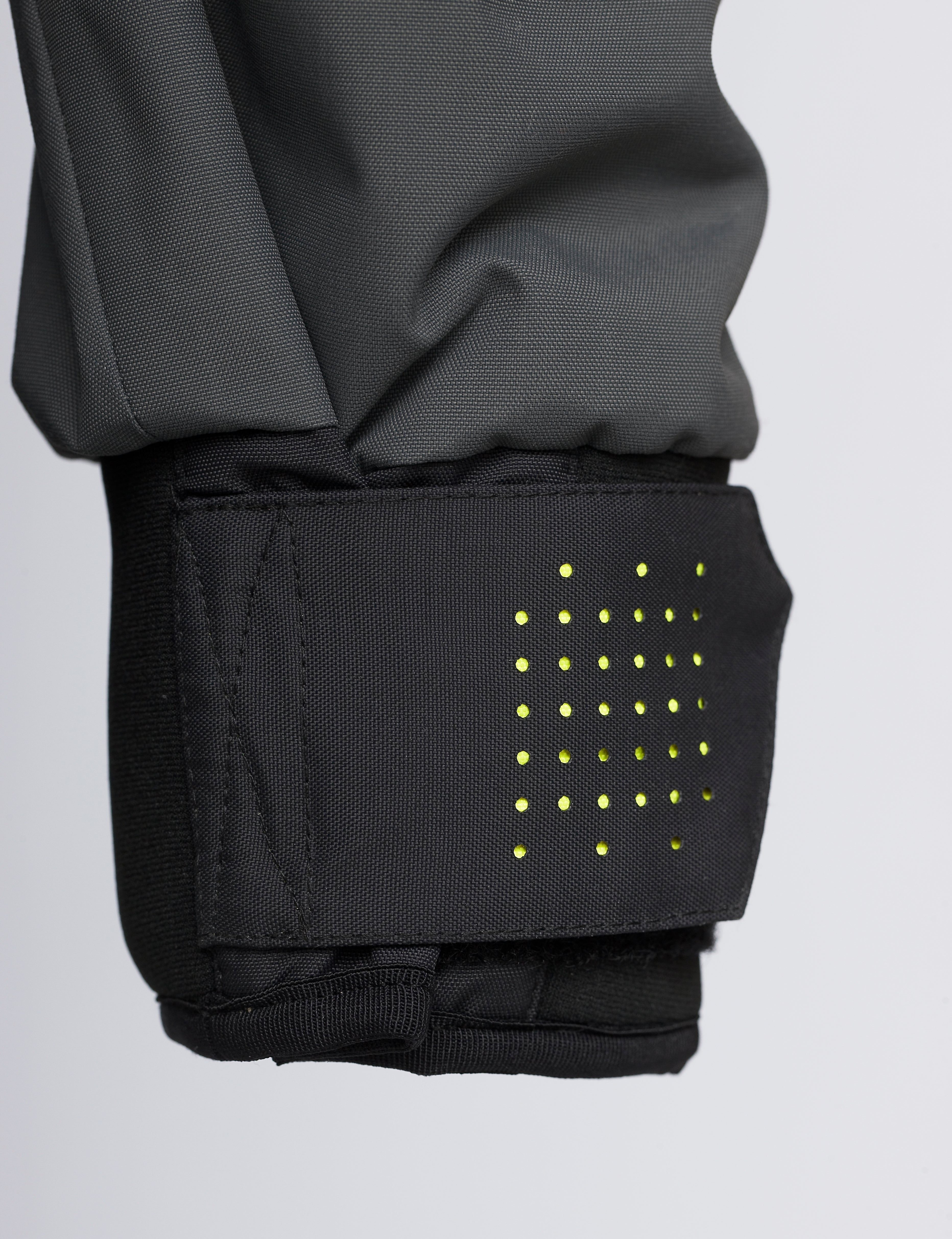 ЈАКНА ИМАКС АТЛАНТИК